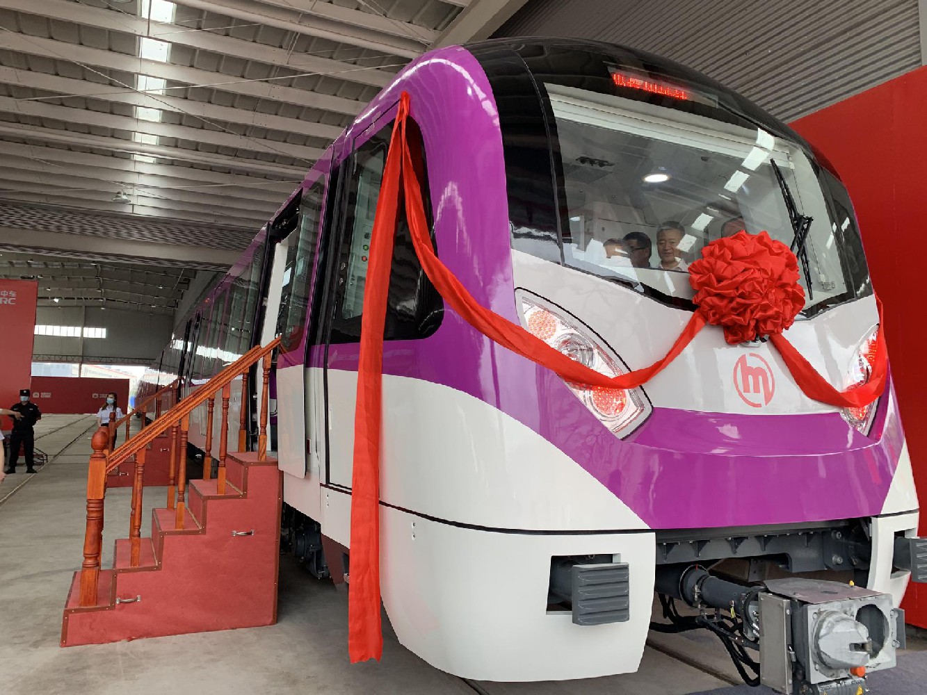 盼盼木門經典案例——杭州地鐵7號線項目